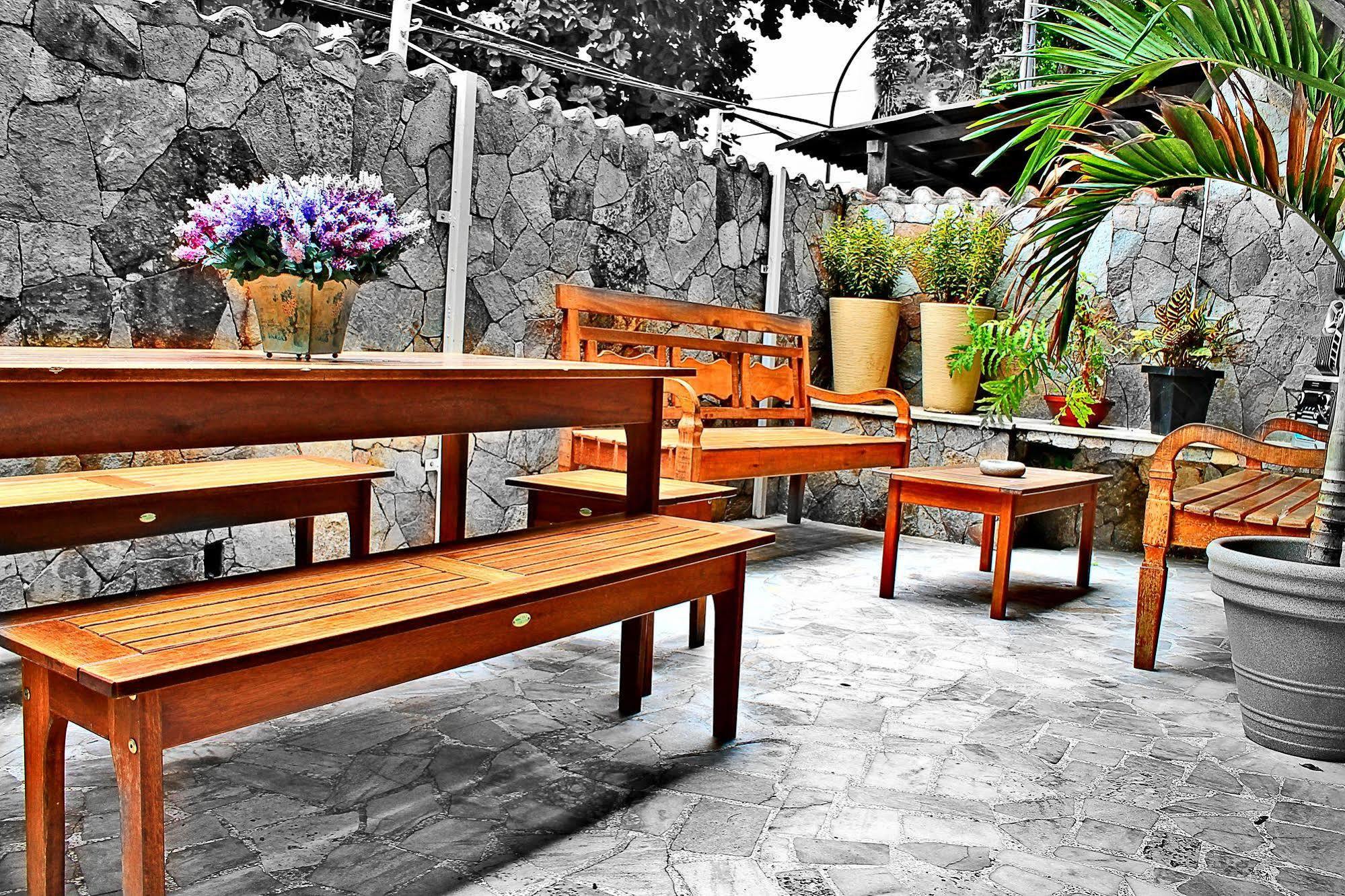 Beach Backpackers Hostel Рио-де-Жанейро Экстерьер фото
